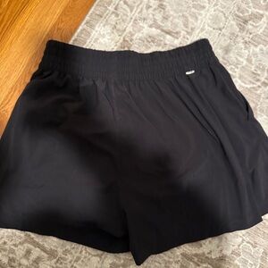 Vuori Women's Black Athletic Shorts